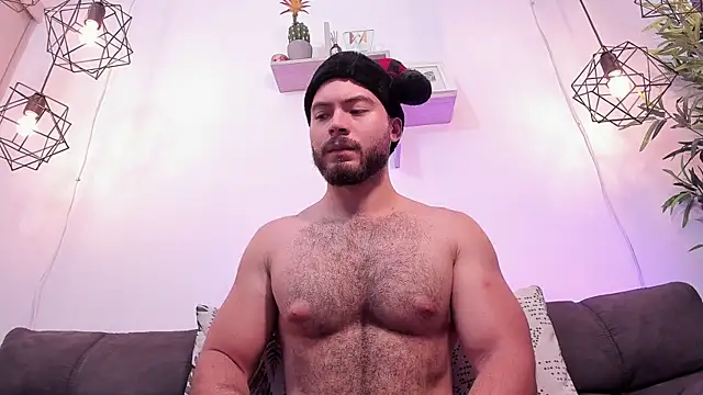 Snapshot of SebastianVilla_ chatting on 24, 12, 2024 SebastianVilla online show from 24, 12, 2024
