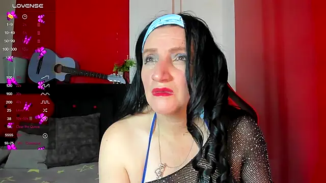 Snapshot of Andrefoxx_ chatting on 16, 10, 2025 Andrefoxx  online show from 16, 10, 2025
