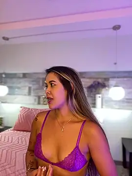 Emilia Bakerr online show from 27, 1, 2025