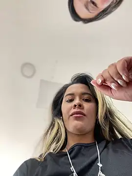 Emilia Bakerr online show from 20, 3, 2025