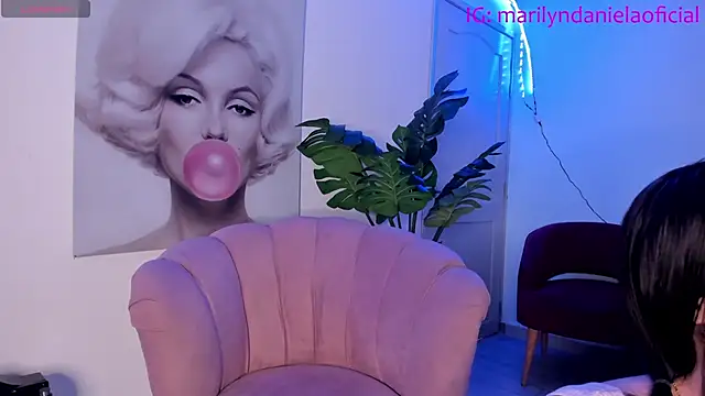 Snapshot of Marily_Daniela_ chatting on 29, 12, 2024 Marily Daniela online show from 29, 12, 2024