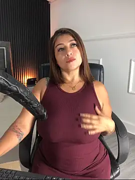 MrsFoucher online show from 11, 4, 2026