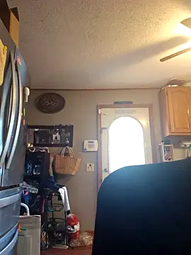 sweetkitty111 online show from 6, 10, 2025