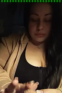 Snapshot of DaisyStreet chatting on 18, 2, 2025 DaisyStreet online show from 18, 2, 2025