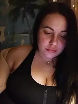 Snapshot of DaisyStreet chatting on 25, 2, 2025 DaisyStreet online show from 25, 2, 2025