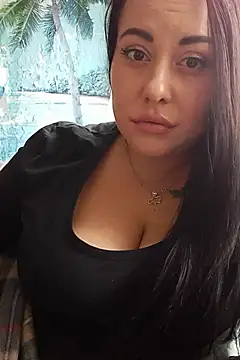 Snapshot of DaisyStreet chatting on 3, 10, 2025 DaisyStreet online show from 3, 10, 2025