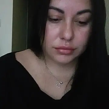 Snapshot of DaisyStreet chatting on 23, 10, 2025 DaisyStreet online show from 23, 10, 2025