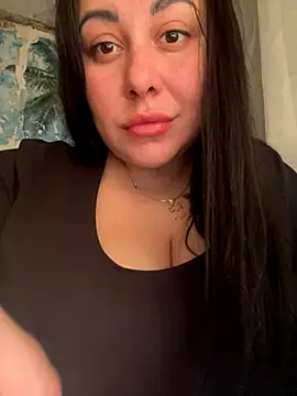 Snapshot of DaisyStreet chatting on 30, 10, 2025 DaisyStreet online show from 30, 10, 2025