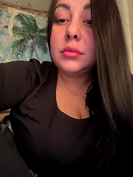 Snapshot of DaisyStreet chatting on 14, 11, 2025 DaisyStreet online show from 14, 11, 2025