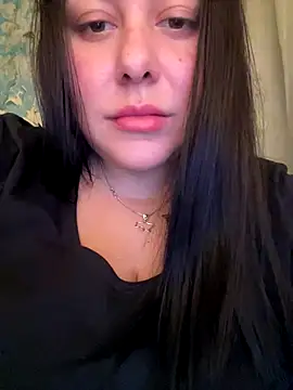 Snapshot of DaisyStreet chatting on 15, 11, 2025 DaisyStreet online show from 15, 11, 2025