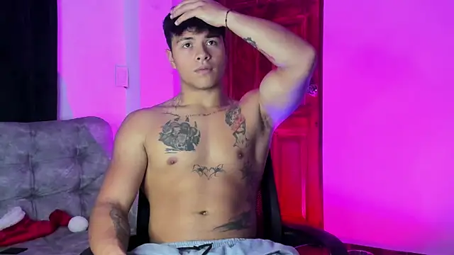 Dominic Biker   online show from 18, 12, 2025