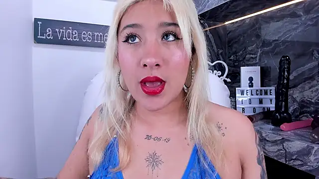 miss danika online show from 13, 1, 2025