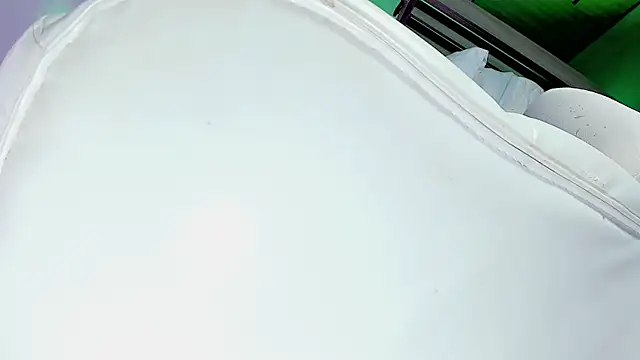 Ashlycuute online show from 1, 2, 2025