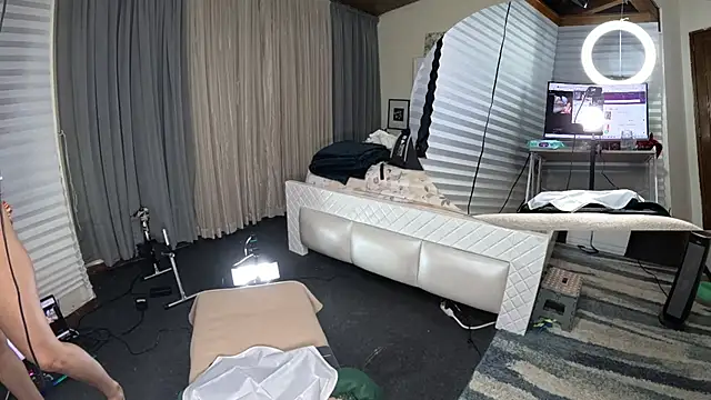 Alondra fetish online show from 29, 12, 2024