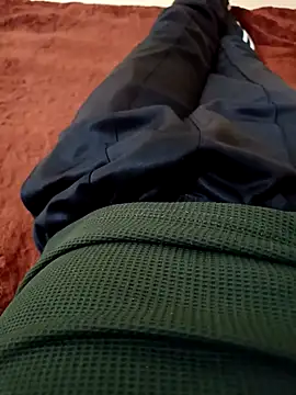 Alonesexyboy1 online show from 5, 3, 2026