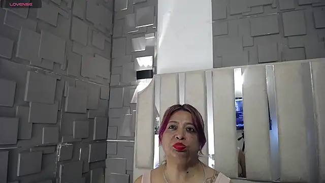 Natasha 699 online show from 19, 6, 2026
