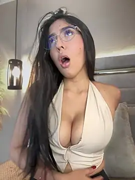 MarianaBenz online show from 23, 3, 2025