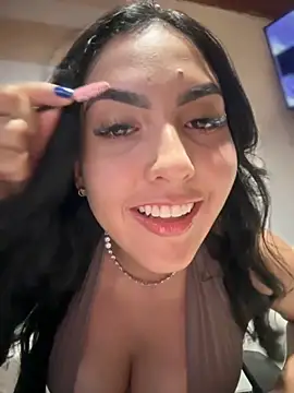 MarianaBenz online show from 31, 10, 2025