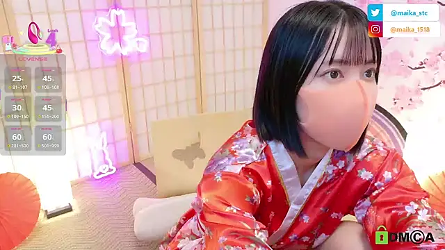 maika08 online show from 17, 10, 2025