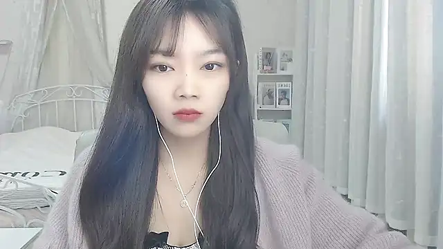 Snapshot of Jenny-Z chatting on 30, 11, 2025 Jenny-Z online show from 30, 11, 2025