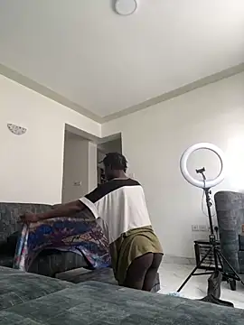 petiteebony 81 online show from 8, 1, 2025