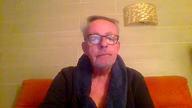 tuggy59 online show from 15, 2, 2026