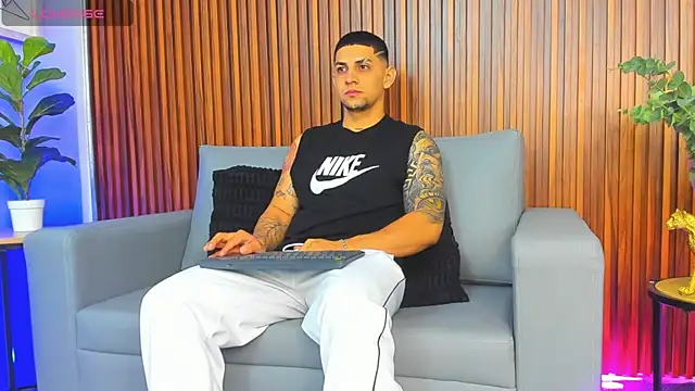 Snapshot of Alex_cute77 chatting on 28, 2, 2026 Alex cute77 online show from 28, 2, 2026