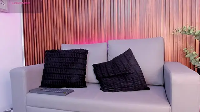 Snapshot of Alex_cute77 chatting on 6, 3, 2026 Alex cute77 online show from 6, 3, 2026