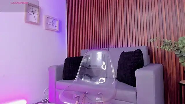 Snapshot of Alex_cute77 chatting on 14, 4, 2026 Alex cute77 online show from 14, 4, 2026