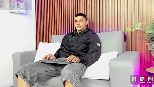 Alex cute77 online show from 19, 5, 2026