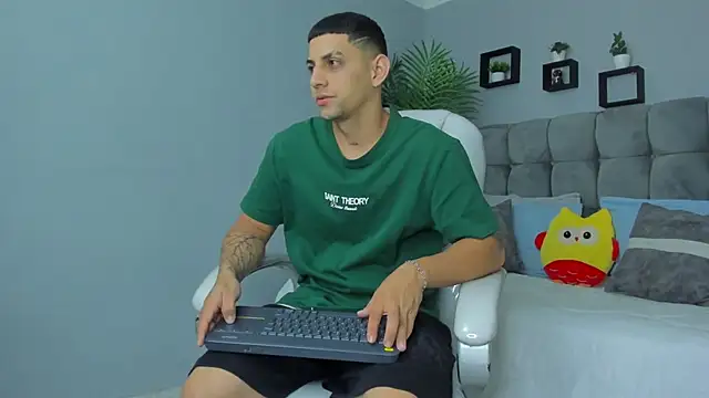 Alex cute77 online show from 21, 5, 2026