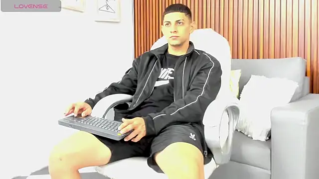 Alex cute77 online show from 23, 5, 2026