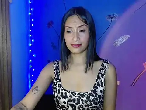 Snapshot of Michelle-Smith- chatting on 16, 11, 2025 Michelle-Smith- online show from 16, 11, 2025