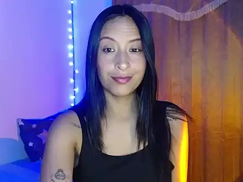 Snapshot of Michelle-Smith- chatting on 25, 11, 2025 Michelle-Smith- online show from 25, 11, 2025