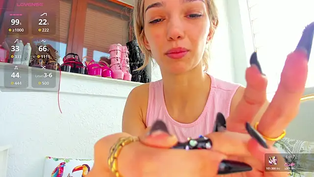 Sassy Teen online show from 14, 5, 2026