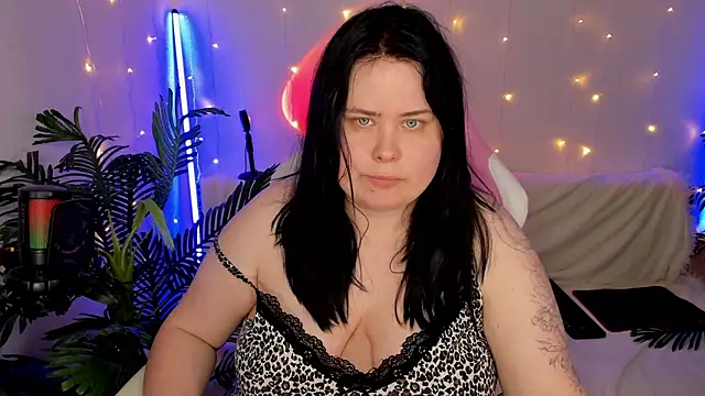 Akemi BBW online show from 17, 12, 2024