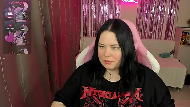 Snapshot of Akemi_BBW chatting on 11, 5, 2026 Akemi BBW online show from 11, 5, 2026
