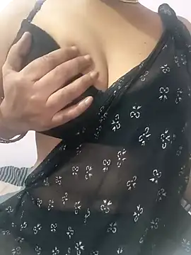 Snapshot of sexytelugu27 chatting on 16, 12, 2024 sexytelugu27 online show from 16, 12, 2024
