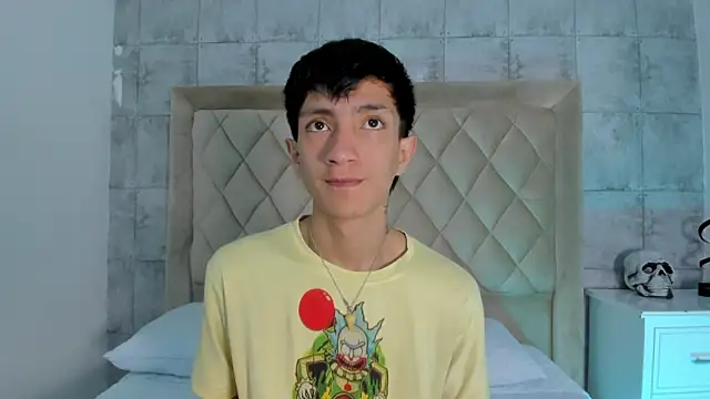 Snapshot of DereckCooperr chatting on 16, 10, 2025 DereckCooperr online show from 16, 10, 2025