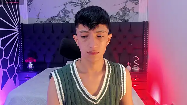 Snapshot of DereckCooperr chatting on 20, 6, 2026 DereckCooperr online show from 20, 6, 2026