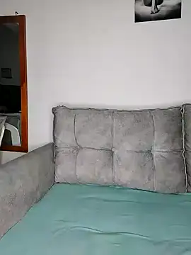 Snapshot of bebygirl143s chatting on 8, 11, 2025 bebygirl143s online show from 8, 11, 2025