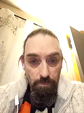 Snapshot of teekoine1 chatting on 3, 11, 2025 teekoine1 online show from 3, 11, 2025