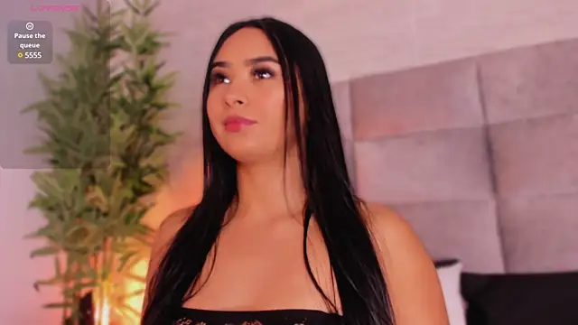 mia crawford online show from 15, 3, 2025