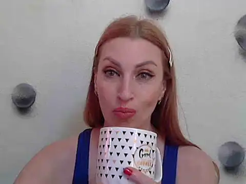 Snapshot of Jillian_Pattie chatting on 20, 12, 2024 Jillian Pattie online show from 20, 12, 2024
