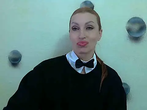 Snapshot of Jillian_Pattie chatting on 8, 1, 2025 Jillian Pattie online show from 8, 1, 2025