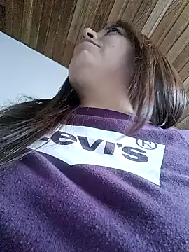 Snapshot of seherlatin chatting on 4, 10, 2025 seherlatin online show from 4, 10, 2025