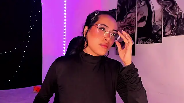 willow poisson online show from 4, 12, 2024