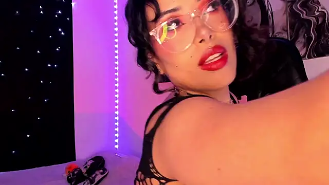 willow poisson online show from 27, 12, 2024