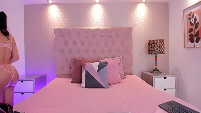 NatyQueen  online show from 24, 3, 2026