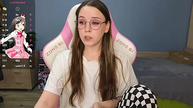 Snapshot of Sweet_frosti chatting on 14, 12, 2024 Sweet frosti online show from 14, 12, 2024